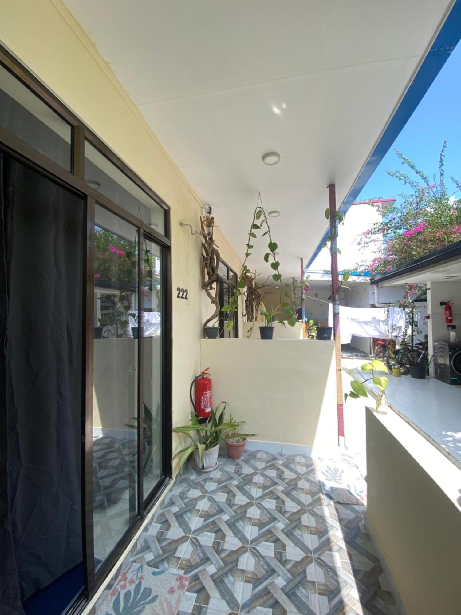 Maavaharu Guest House Himmafushi Exterior foto
